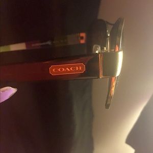 coach round style sunglasses